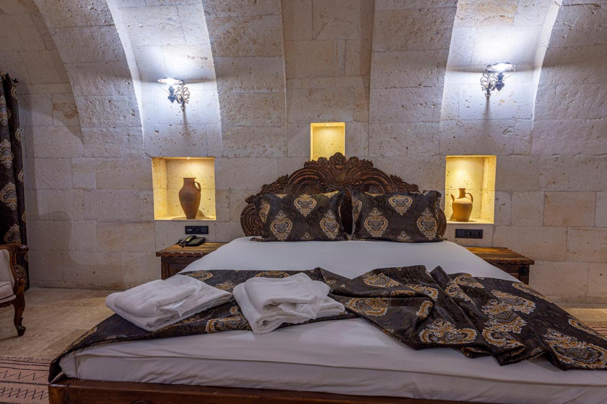 Capp Royal Cave Hotel Юргюп Екстериор снимка