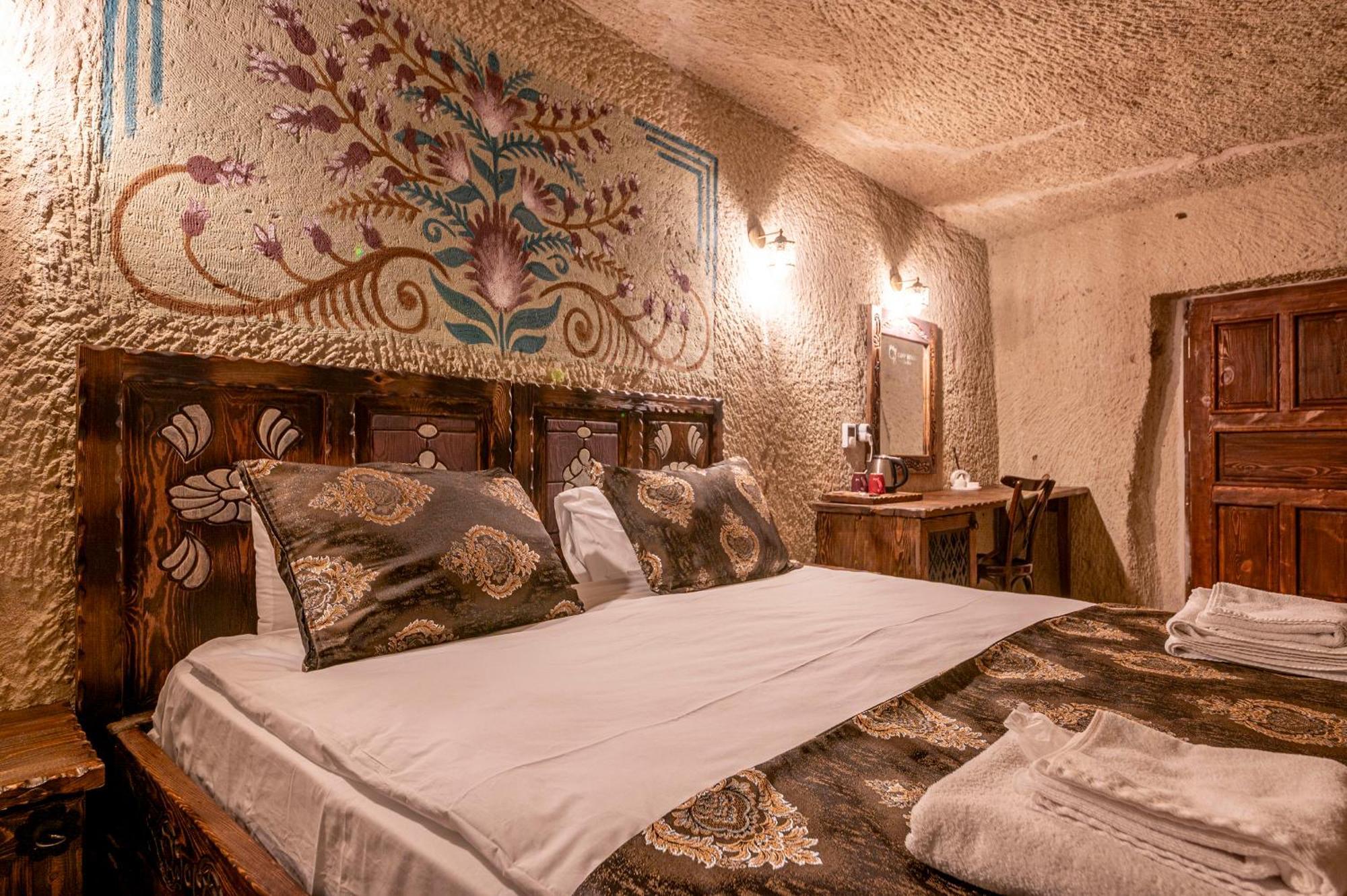 Capp Royal Cave Hotel Юргюп Екстериор снимка
