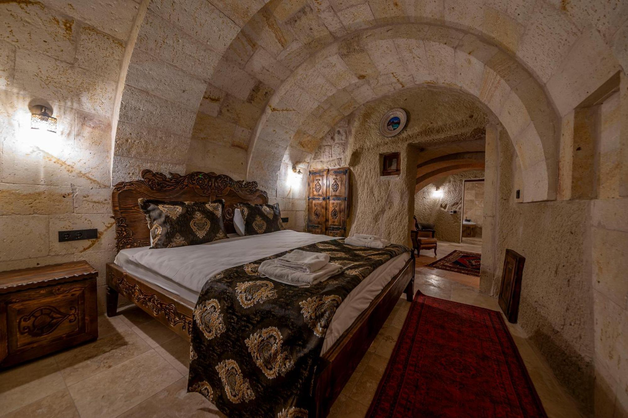 Capp Royal Cave Hotel Юргюп Екстериор снимка