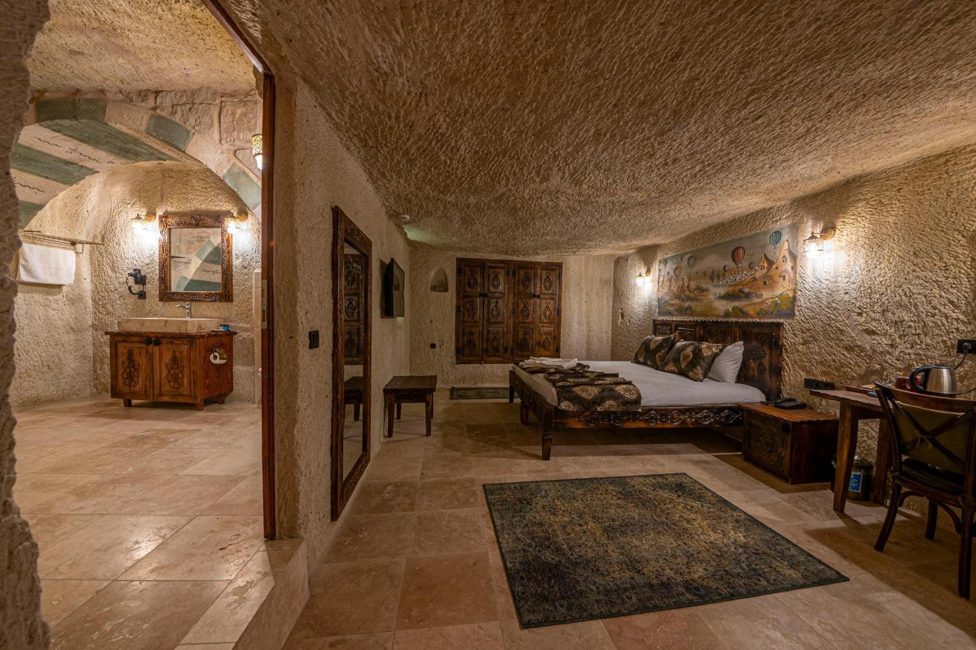Capp Royal Cave Hotel Юргюп Екстериор снимка