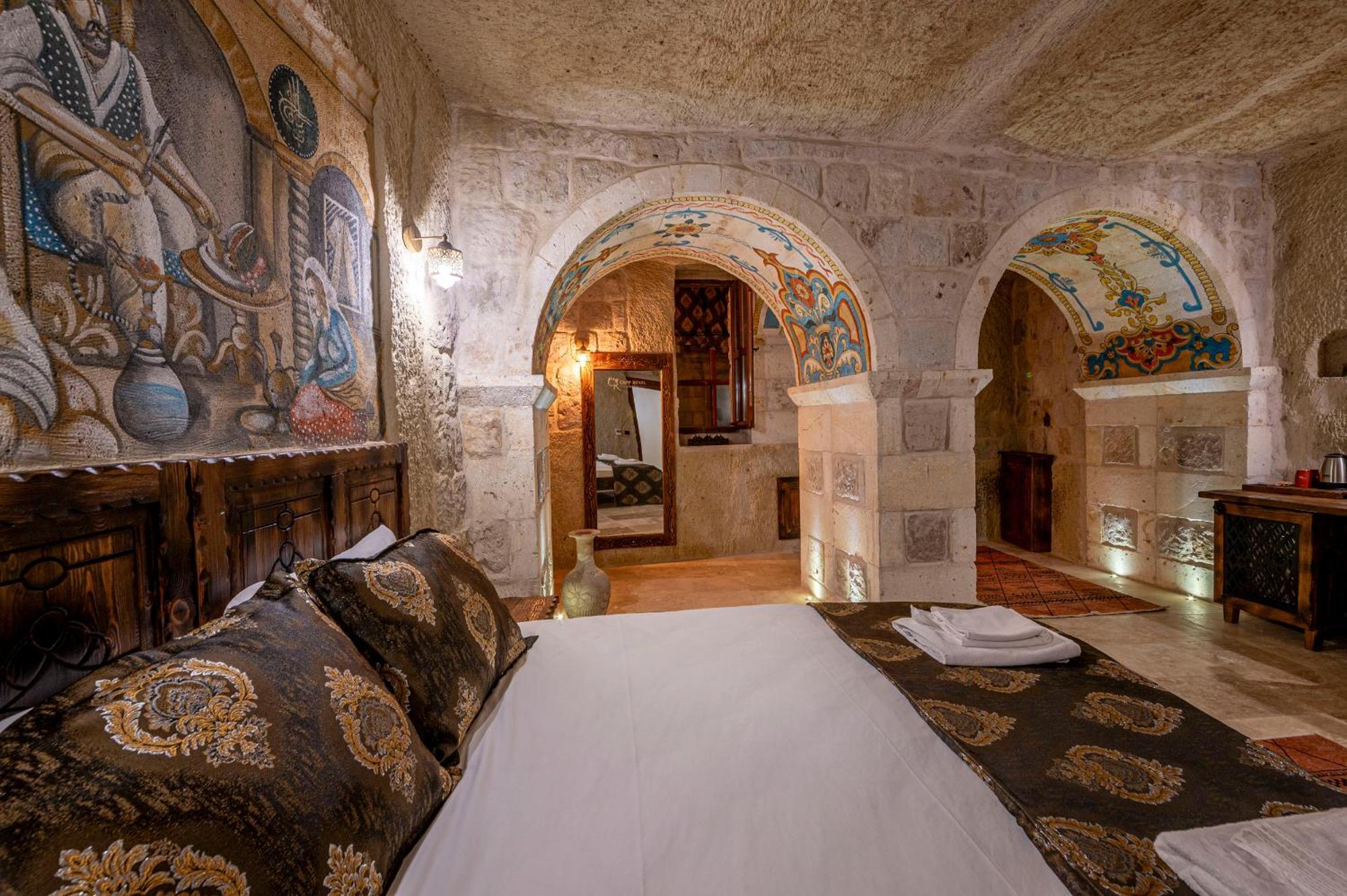 Capp Royal Cave Hotel Юргюп Екстериор снимка