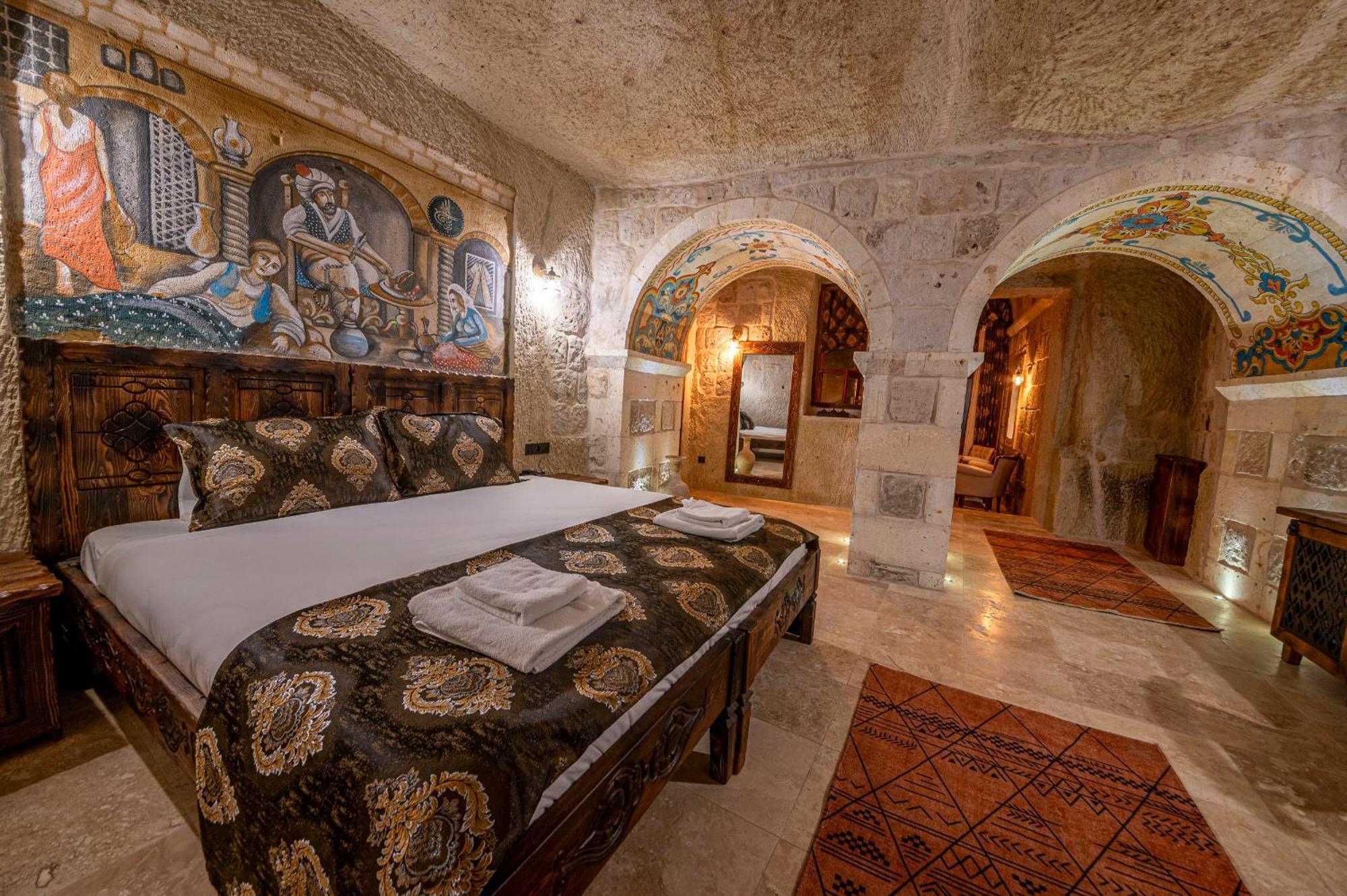 Capp Royal Cave Hotel Юргюп Екстериор снимка