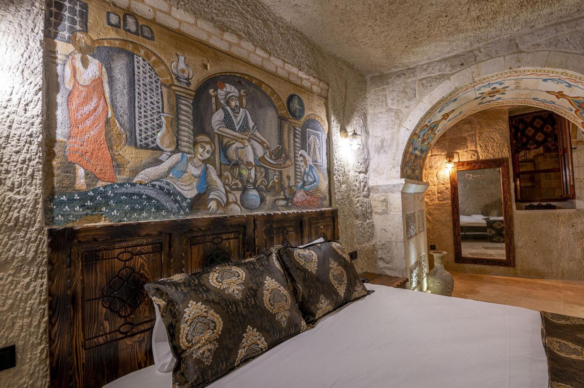 Capp Royal Cave Hotel Юргюп Екстериор снимка