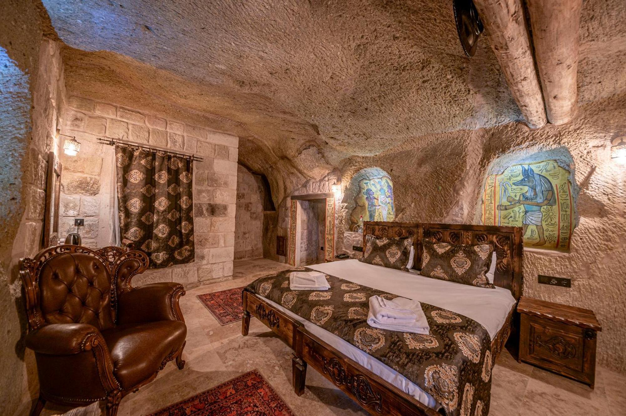 Capp Royal Cave Hotel Юргюп Екстериор снимка