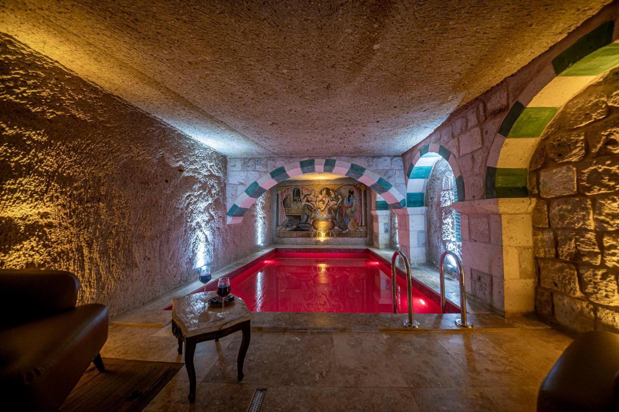 Capp Royal Cave Hotel Юргюп Екстериор снимка